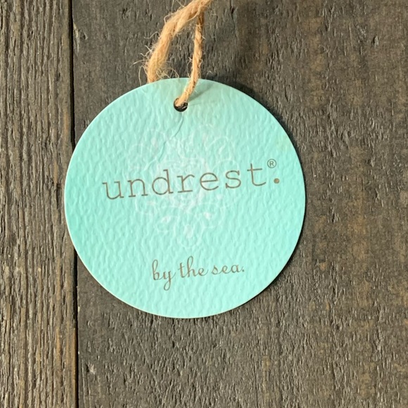 Bright Pink, your next favorite bikini!! Small - Picture 5 of 5